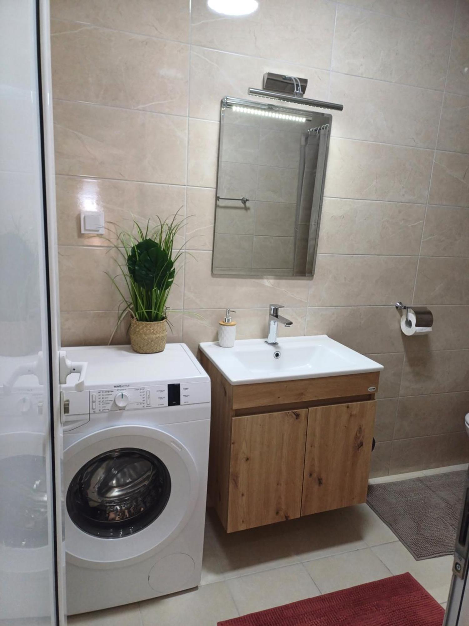 Apartments Visit פראסט מראה חיצוני תמונה